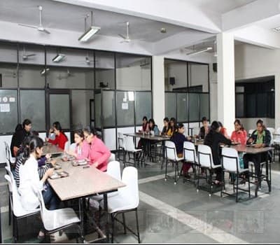 Teerthanker Mahaveer Medical College and Research Center Moradabad Facility photo 9